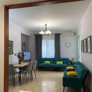 apt-new-bazaar-modern.albaniahotels.org/